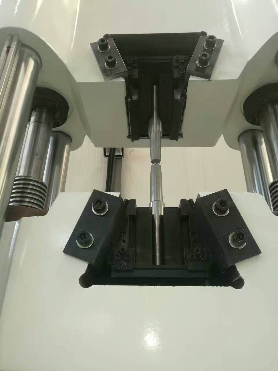 鋼筋拉伸試驗機(jī)